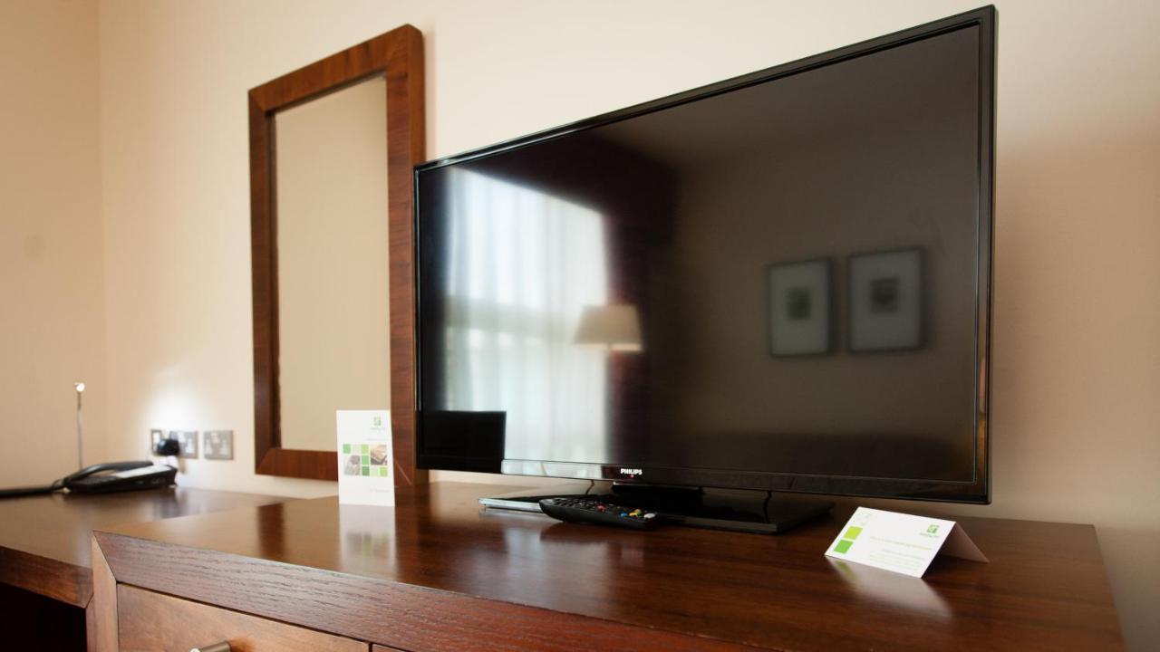 Holiday Inn Dumfries By Ihg Kültér fotó