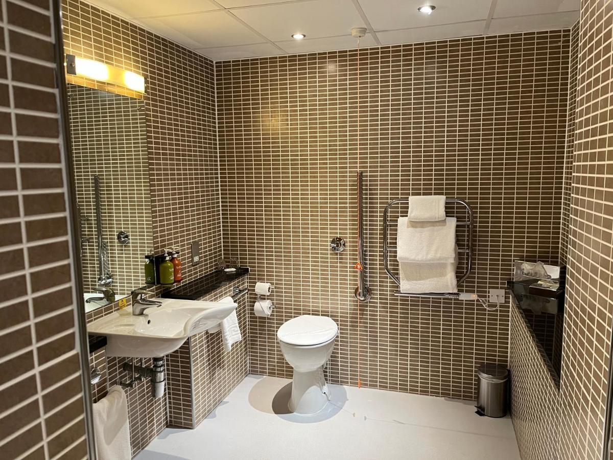 Holiday Inn Dumfries By Ihg Kültér fotó