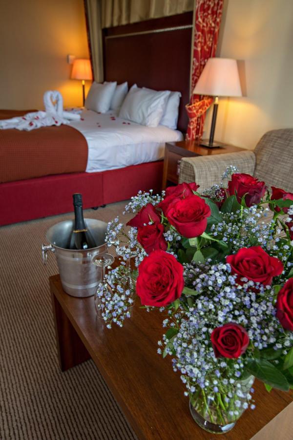 Holiday Inn Dumfries By Ihg Kültér fotó