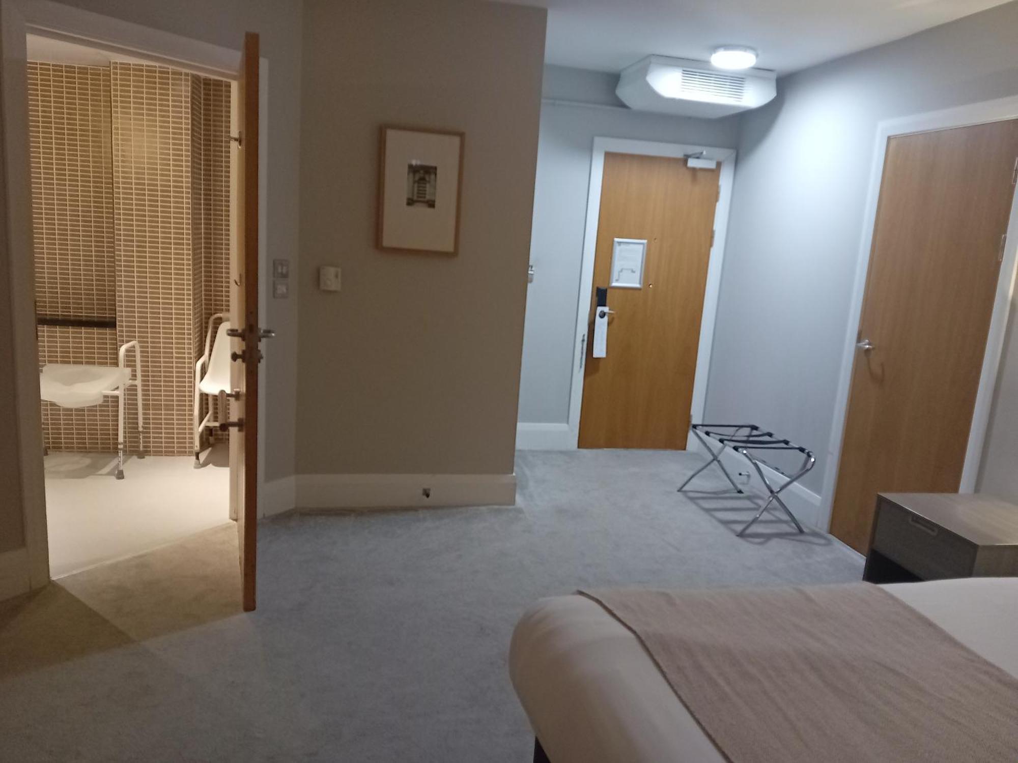 Holiday Inn Dumfries By Ihg Kültér fotó