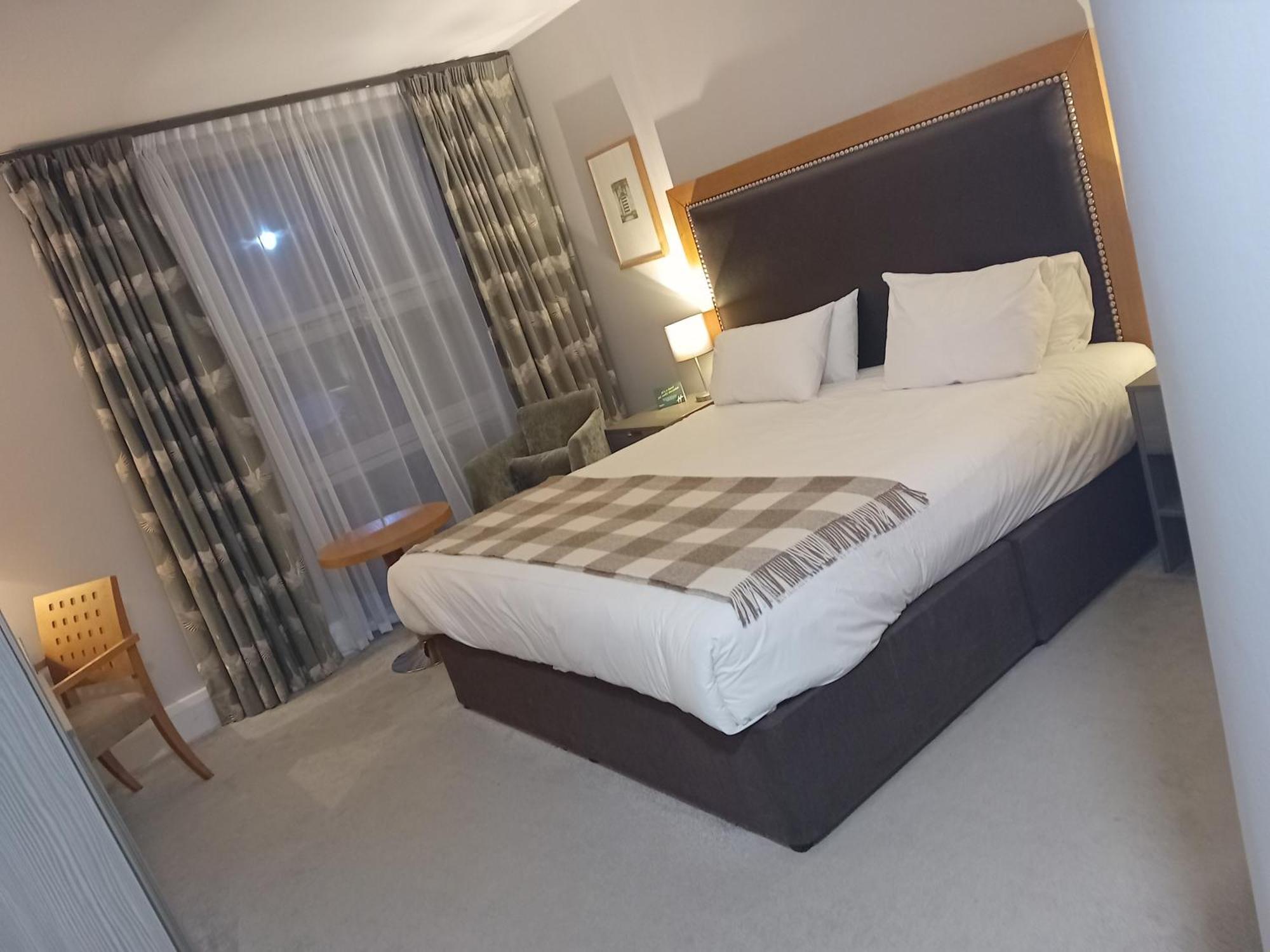 Holiday Inn Dumfries By Ihg Kültér fotó