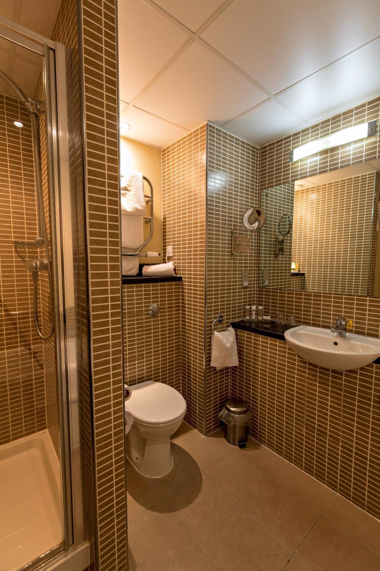 Holiday Inn Dumfries By Ihg Kültér fotó
