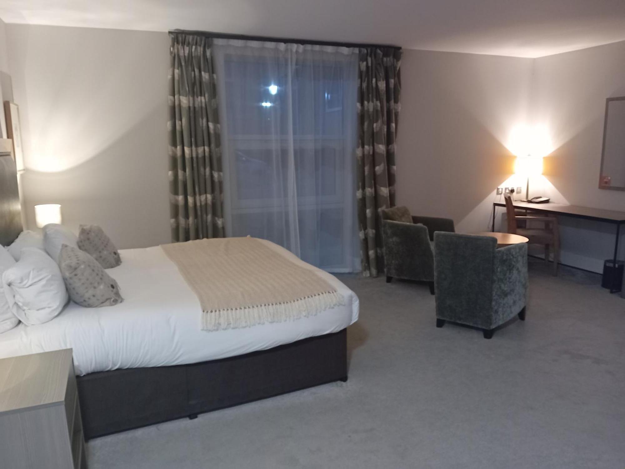 Holiday Inn Dumfries By Ihg Kültér fotó