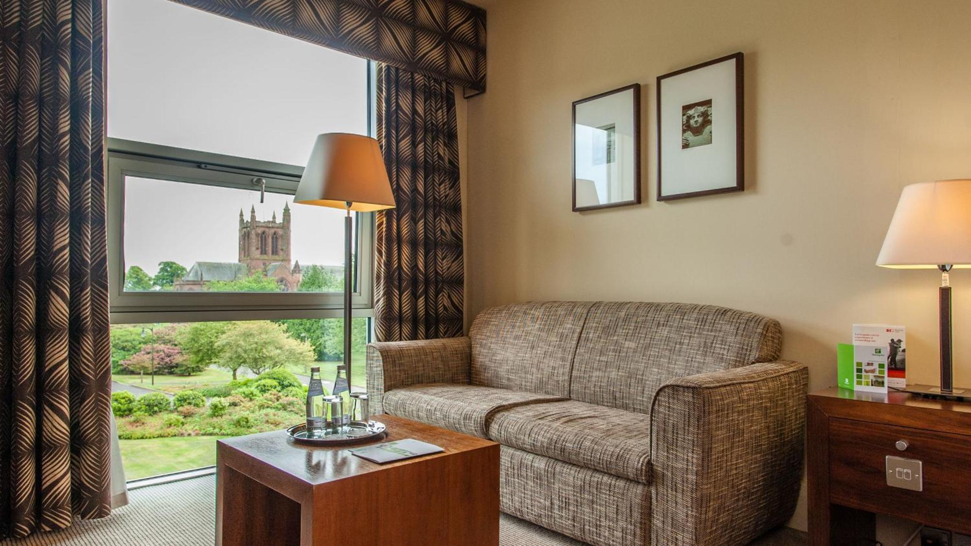 Holiday Inn Dumfries By Ihg Kültér fotó
