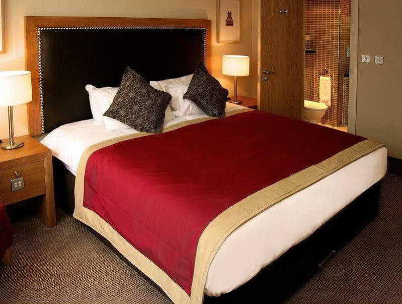 Holiday Inn Dumfries By Ihg Kültér fotó